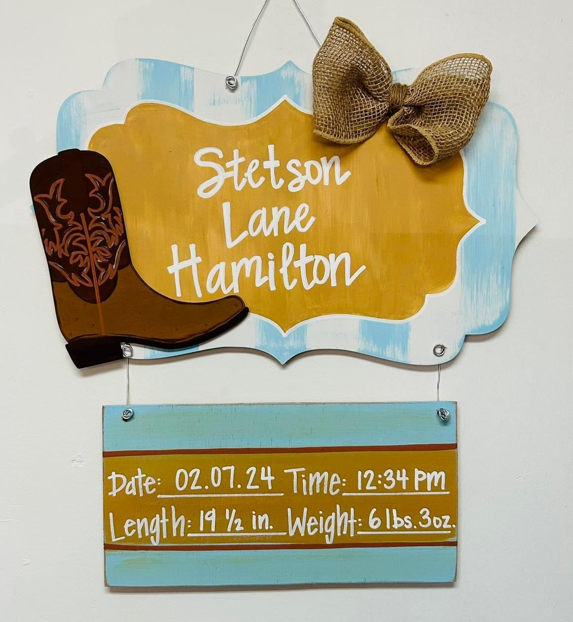 L&D customizable door hanger