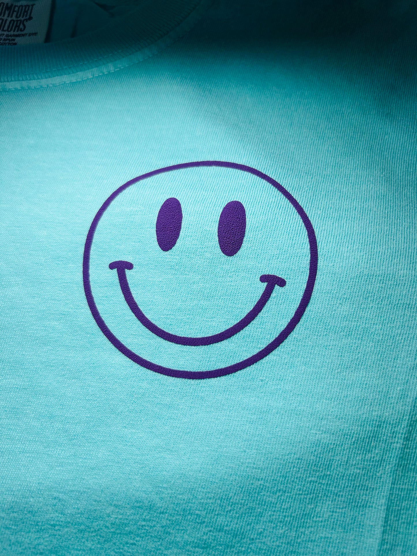 Smiley Face Pocket Puff Vinyl